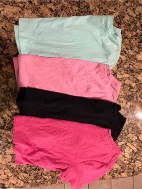 Pack of Four Crew Neck crop  Tees - Mint, Light Pink, Black, Hot Pink large
